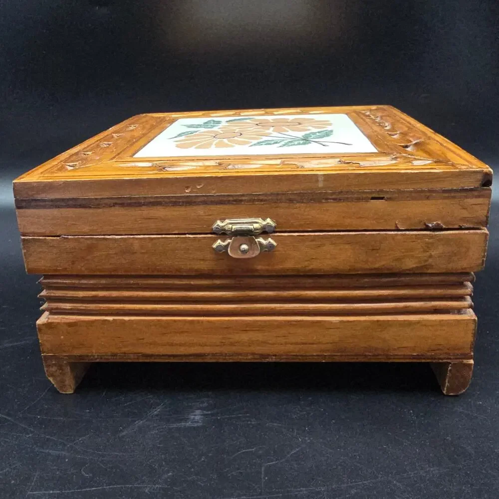 Vintage Floral Tile Wood Box Jewelry Box Trinket Box 1970s